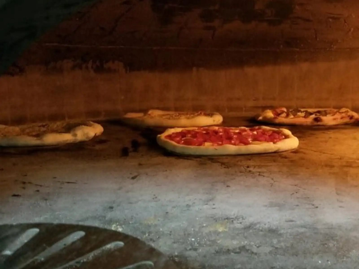 Order Fresh Pizza Online, Delivered Fast